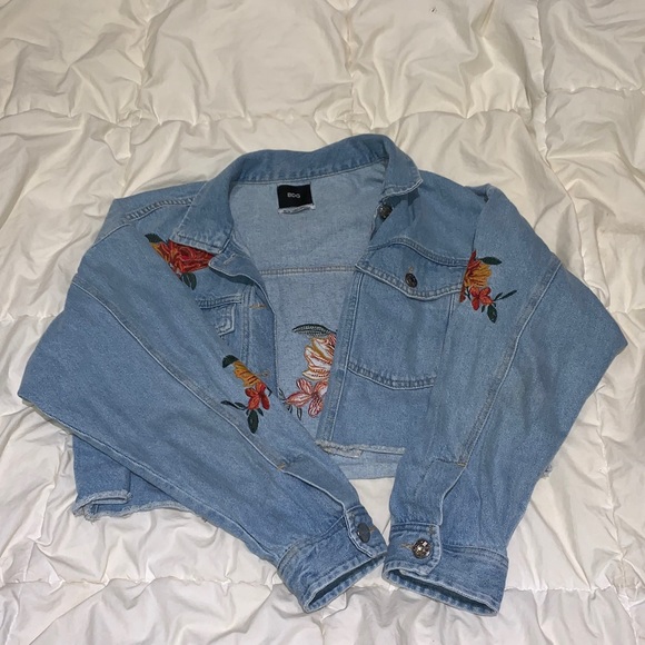 Cropped Denim Jacket - Picture 1 of 4